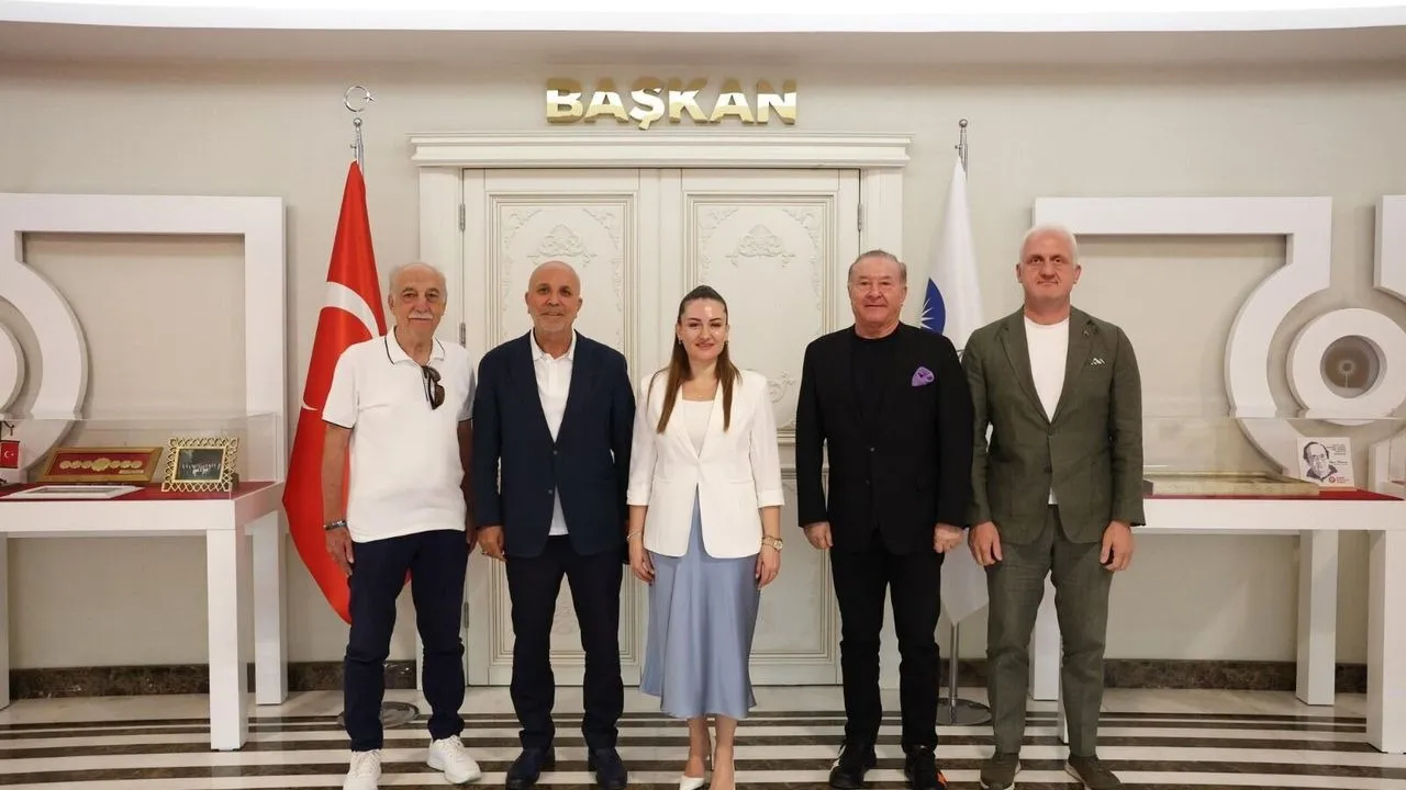 Büşra Özdemir’den Alanyaspor’a Yeni Sezon Mesajı: ‘Başarınız Antalya’nın Gururu’ - Antalya Haber