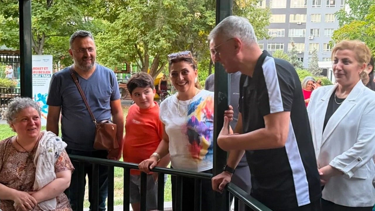 Bakan Memişoğlu, Vatandaşlarla Birlikte Egzersiz Yaptı - Antalya Haber