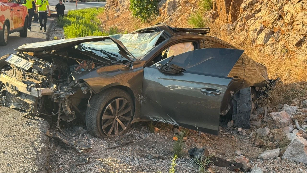 Akseki'de Can Pazarı: Otomobil Takla Attı Anne Hayatını Kaybetti - Antalya Haber