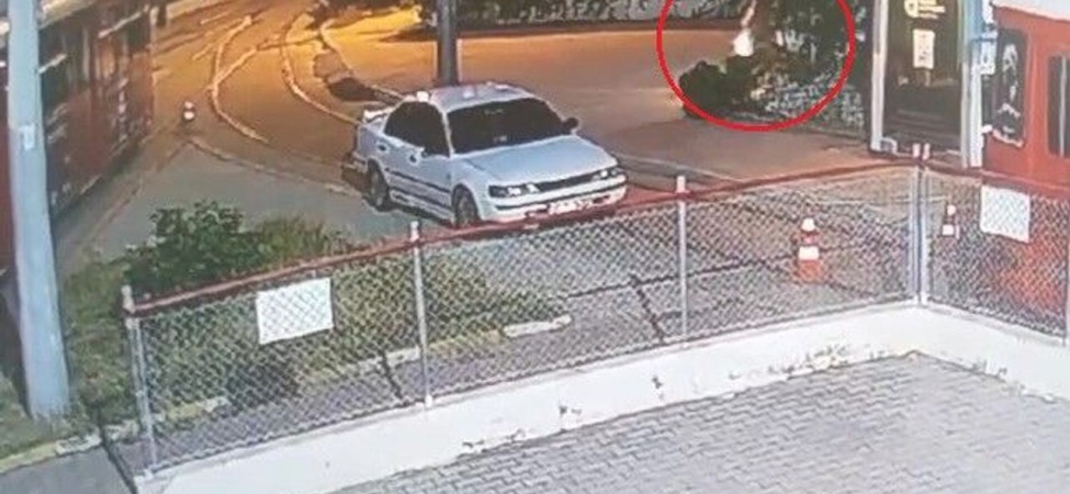 Antalya’da Nostalji Tramvayına Molotoflu Saldırı