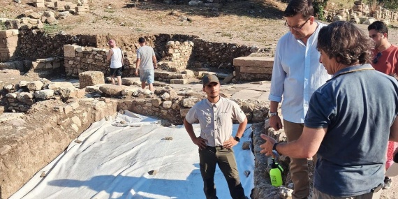 Aspendos'ta 2 Bin Yıllık Cadde Gün Yüzüne Çıkıyor