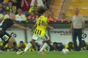 Fenerbahçe Bu Pozisyonda Kırmızı Kart Bekledi! Pozisyonu İzle