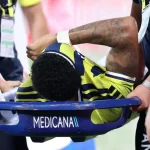 Fenerbahçe'ye Yıldız Oyuncudan Kötü Haber! Maça Devam Edemedi