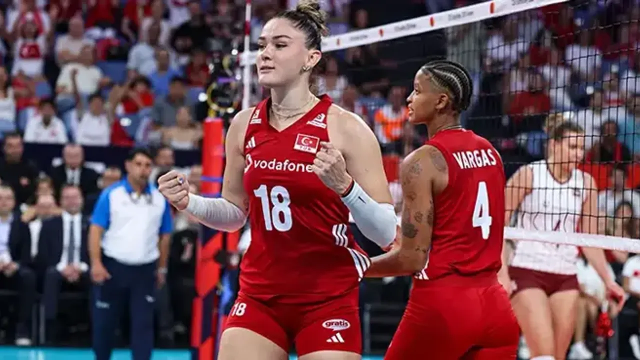 İlk Set Sonucu L Türkiye 25-21 Slovenya Set Sayısını İzle