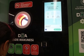 Öğrenciler Çevreyi Temizleyip Harçlıklarını Geri Dönüşümden Çıkarıyor