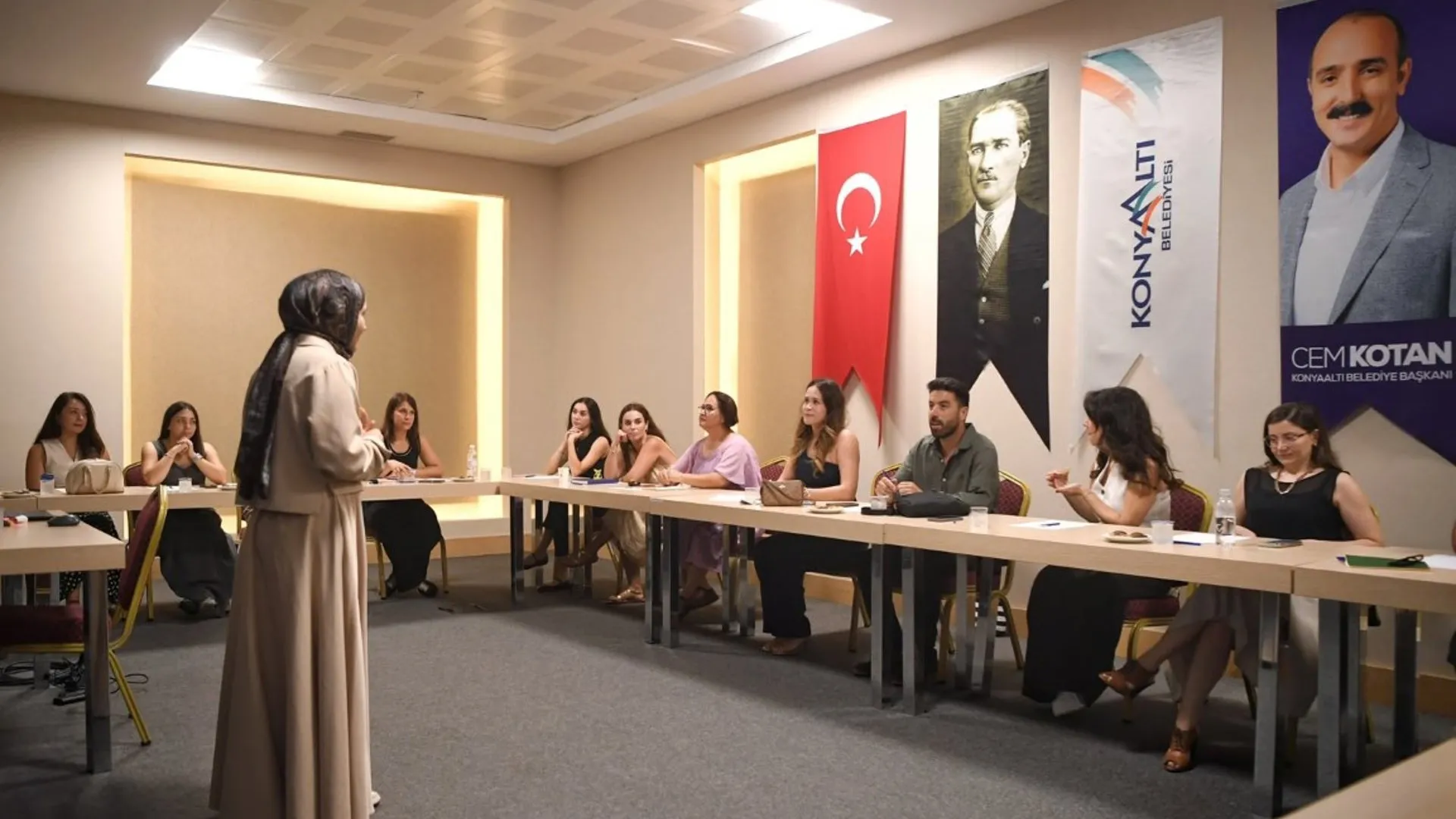 Konyaaltı Belediyesi’nden Personele Psikolojik İlk Yardım Eğitimi - Antalya Haber