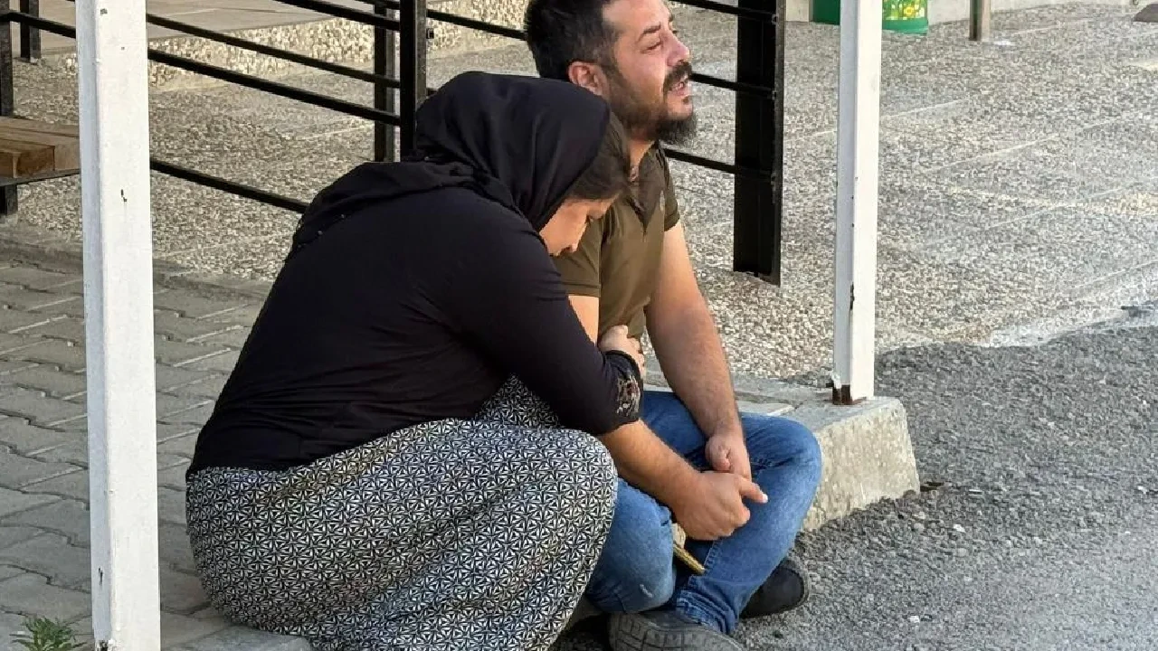 Serik’te Babasının Geri Manevrası Oğlunu Hayattan Kopardı! - Antalya Haber