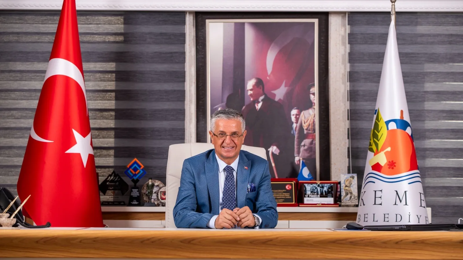 Vatandaşların Ücretsiz Kırtasiye Memnuniyeti - Antalya Haber