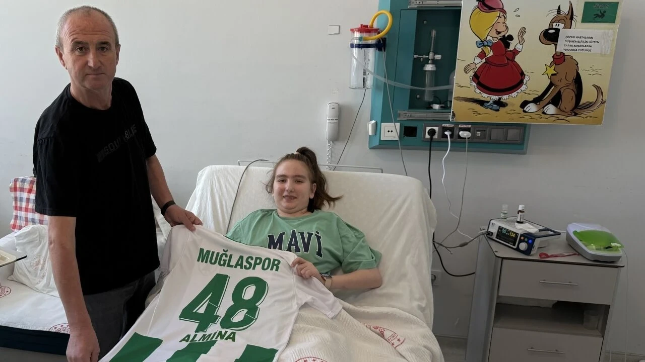 15 Yaşındaki Almina'dan Sevindiren Haber! 88 Gün Sonra Yoğun Bakımdan Çıktı - Antalya Haber