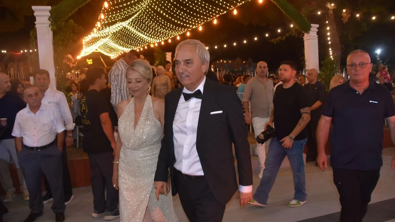 4 Bin Kişilik Görkemli Düğün! Yılın Düğününe Kocagöz İmzası - Antalya Haber