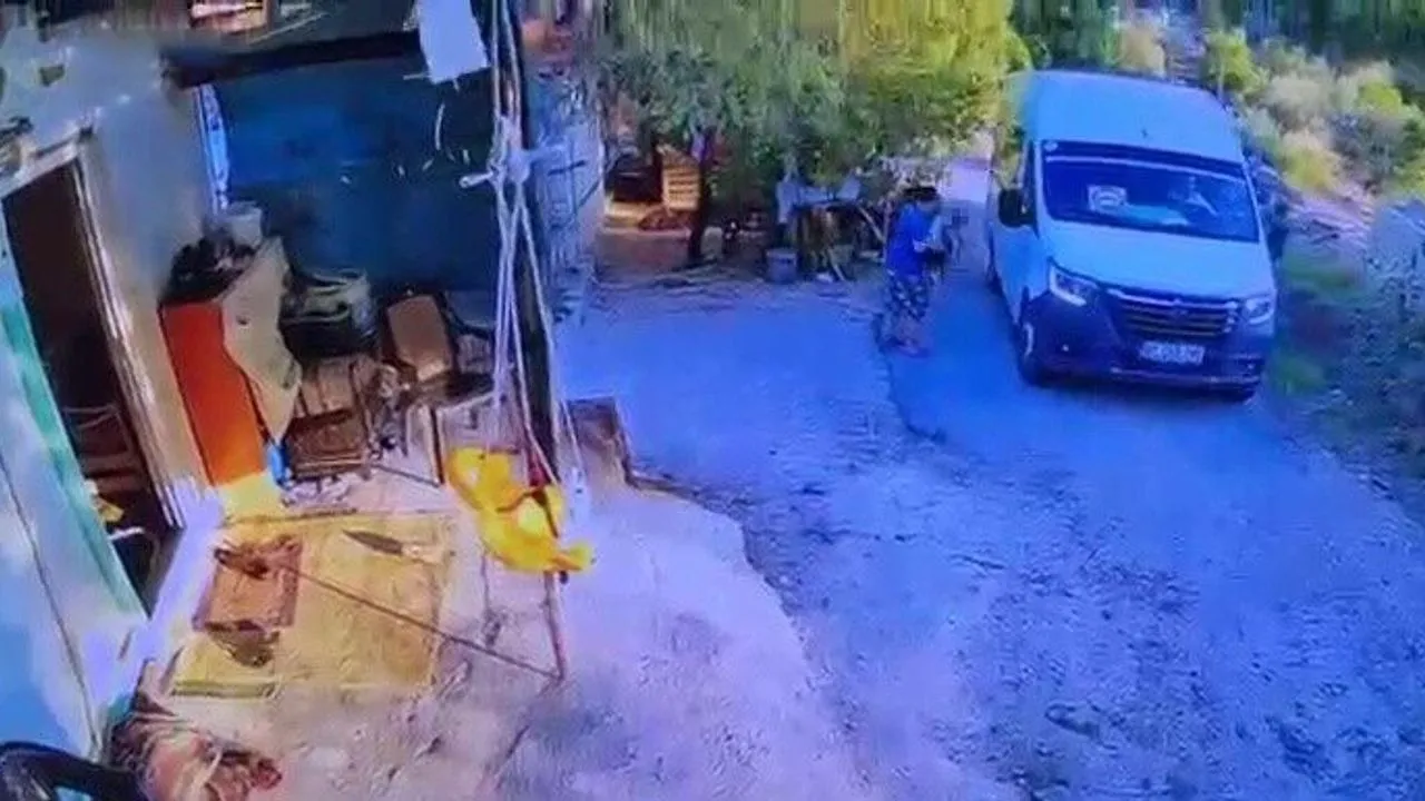 Antalya’da Bir Baba Geri Manevra Yaparken Oğlunu Ezdi - Antalya Haber