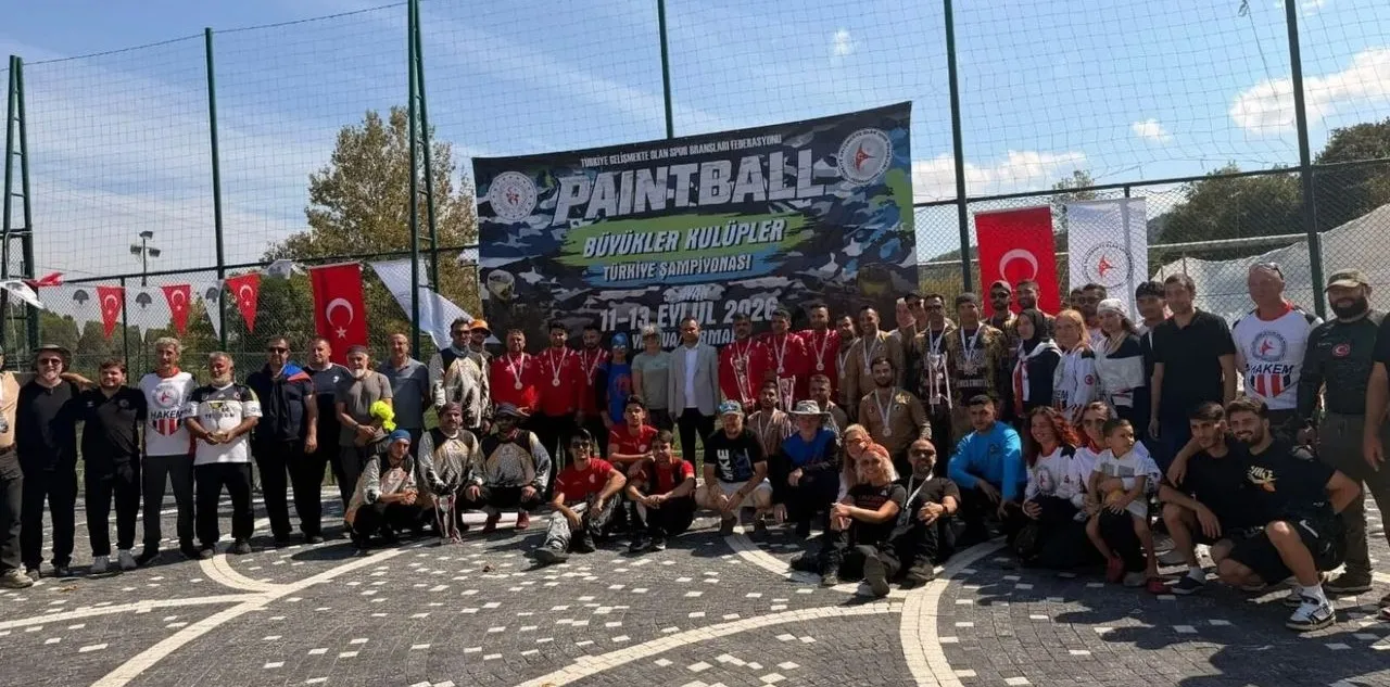 Aksu'nun Paintball Ekibi Yalova'da Türkiye Üçüncüsü Oldu