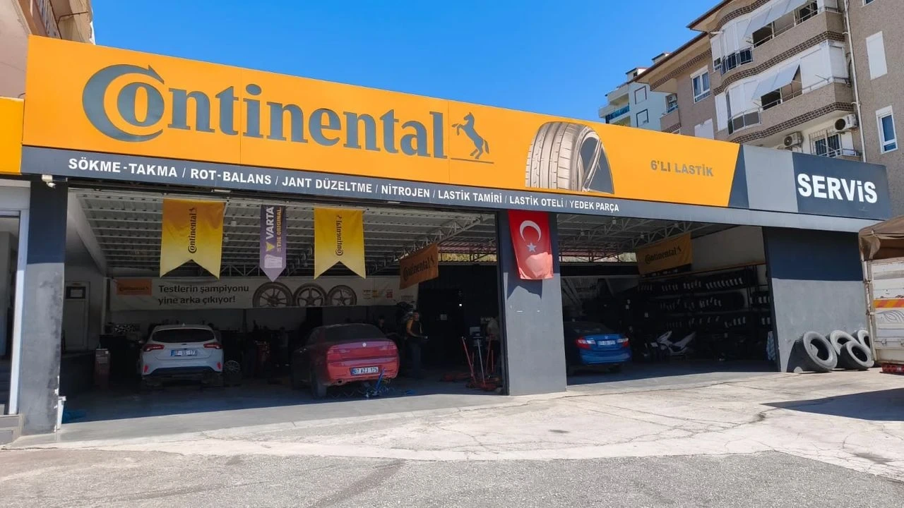 Alanya'da 22 Yıllık Lastikçiden Sürücülere Kritik Uyarı: "Sizi Yola Bağlayan Lastiktir - Antalya Haber