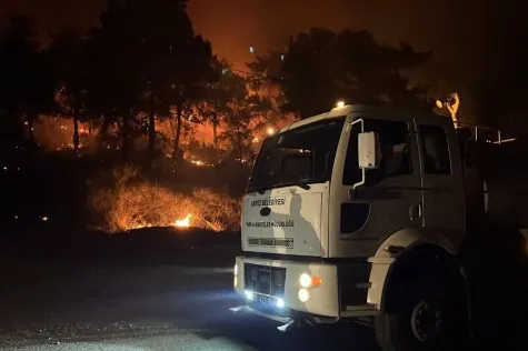 Alevlerle Amansız Mücadele: Kepez Belediyesi Tüm İmkânlarıyla Sahada