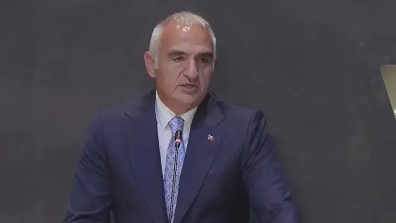 Bakan Ersoy: İstanbul Dünyanın En Büyük Etkinliklerine Ev Sahipliği Yapabilecek Sayılı Metropollerden Biri - Antalya Haber