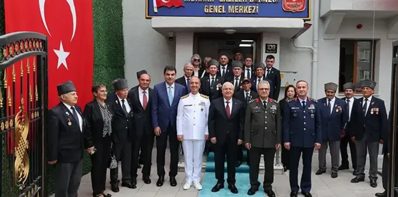 Bakan Güler: Devletimiz Gazilerimizin ve Şehit, Gazi Ailelerimizin Daima Yanındadır