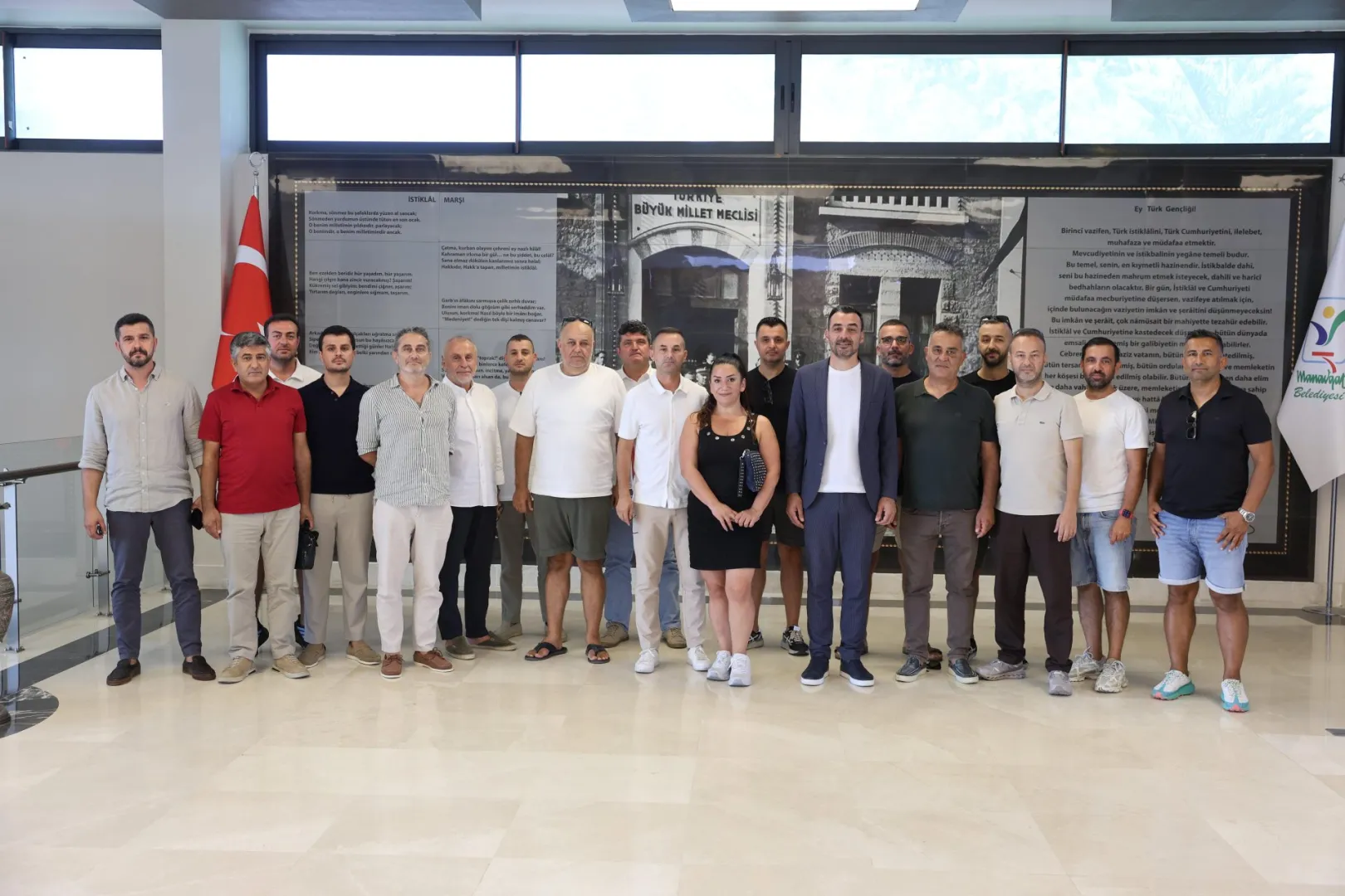 Başkan Vekili Mehmet Çiçek, Side Esnafıyla Bir Araya Geldi