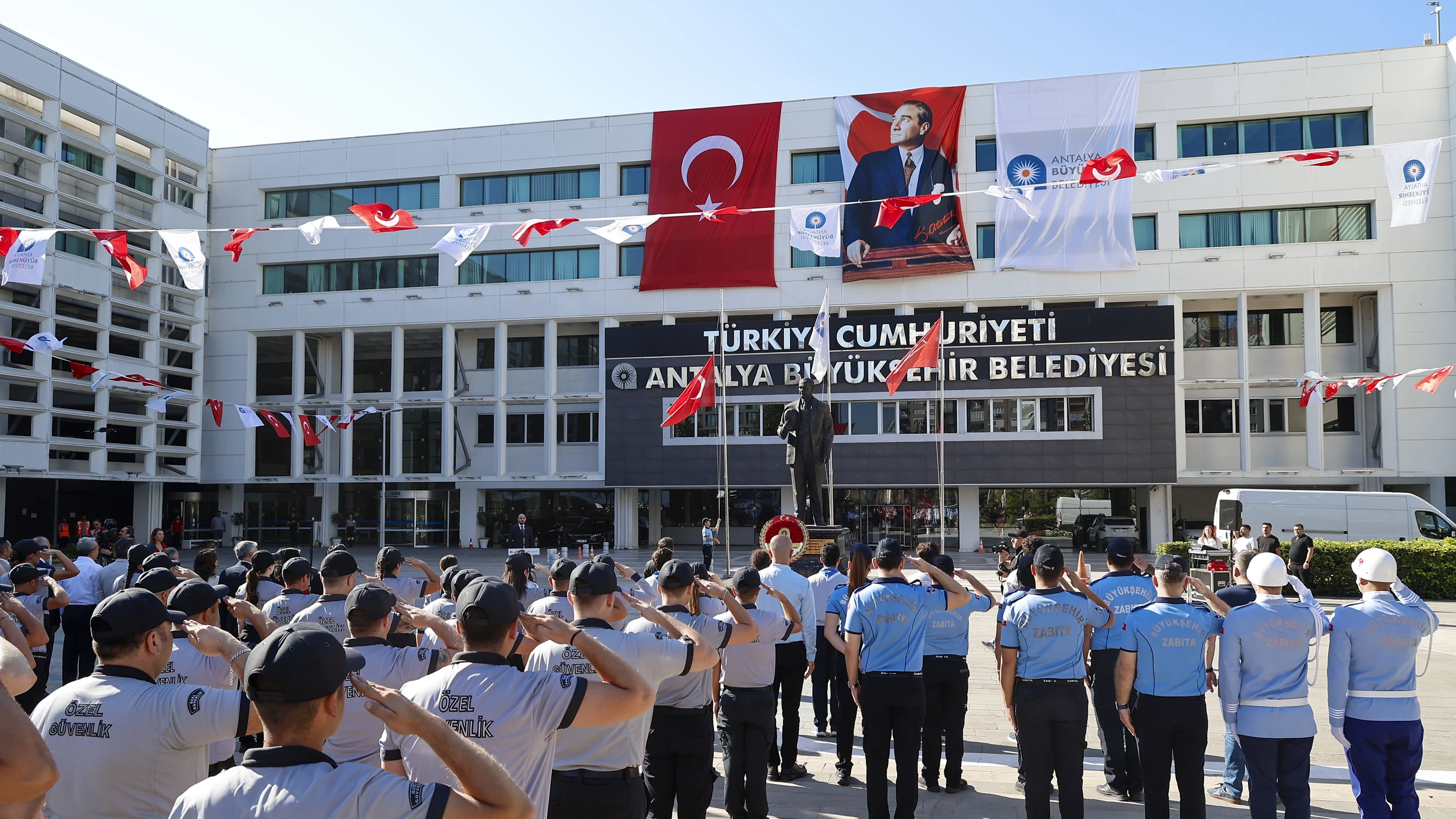 Cumhuriyet Meydanı’nda 30 Ağustos Coşkusu - Antalya Haber