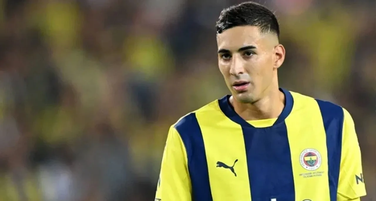 Fenerbahçe'de Mert Müldür Şoku: Avusturya'da Ameliyat Oldu