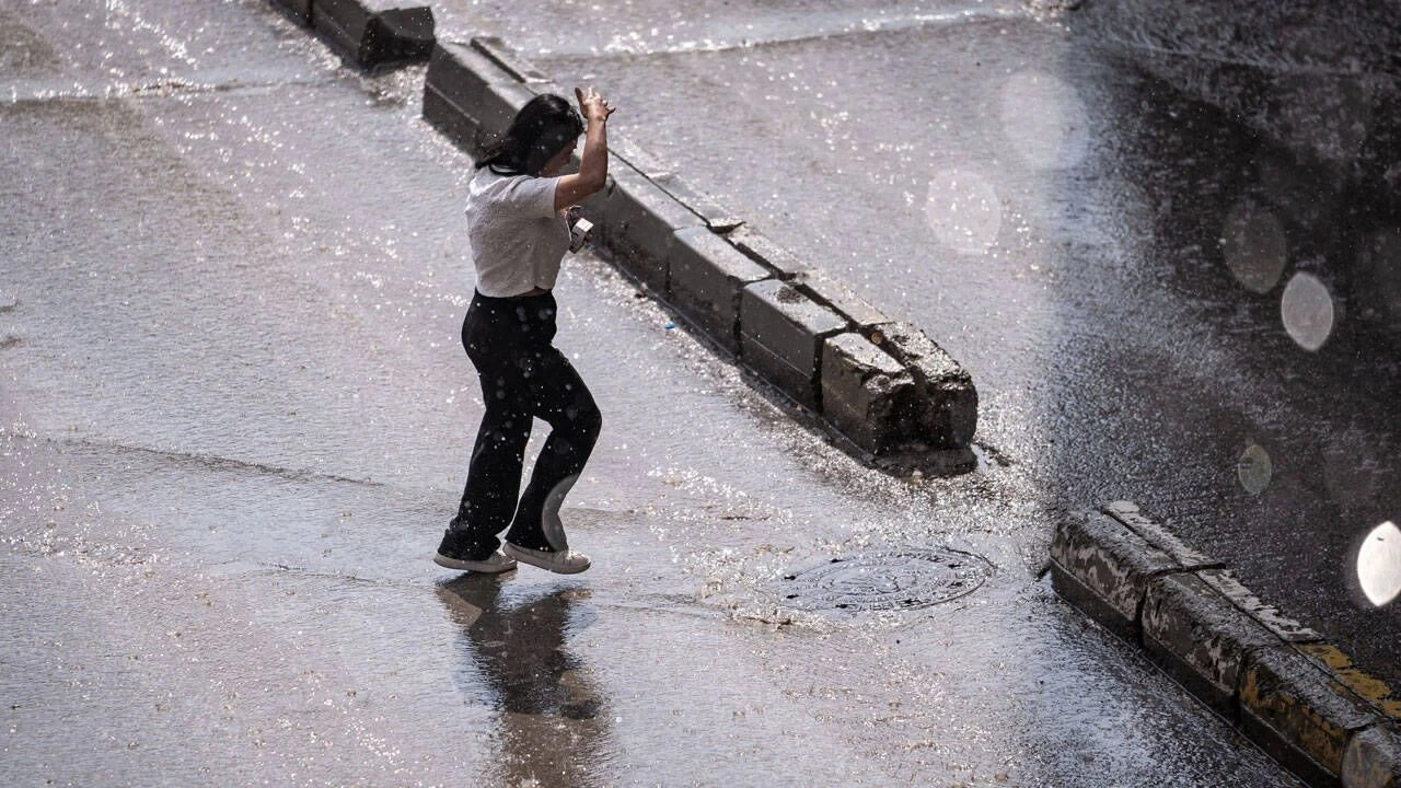 Hava Durumu: 4 İl İçin Sarı Alarm! Sağanak Geliyor, Sıcaklıklar Geriliyor - Antalya Haber