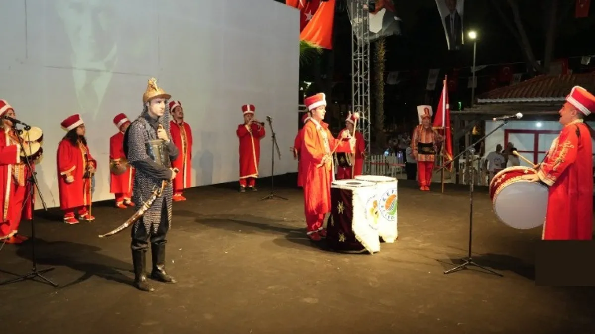 Kepez Kültür Festivali'nde Zafer Bayramı Coşkusu - Antalya Haber