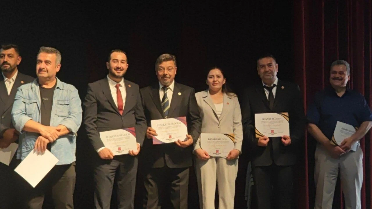 İstanbul'daki Btp Toplantısında Antalya Teşkilatına Övgü - Antalya Haber