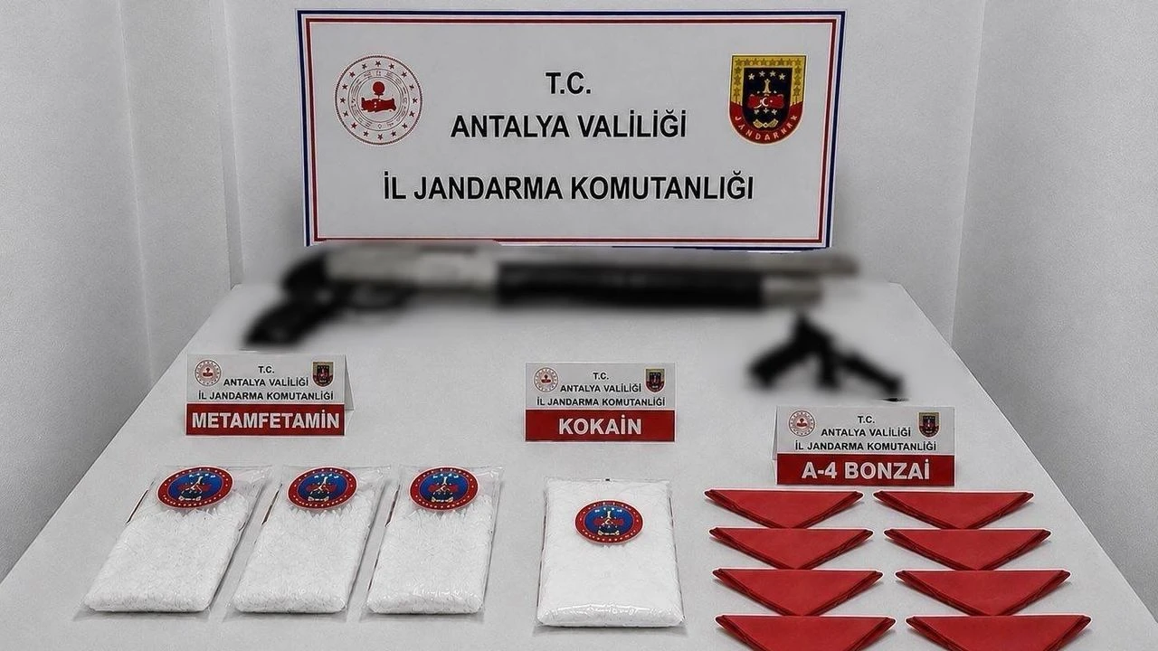 jandarmadan-kepezde-uyusturucu-operasyonu (1)