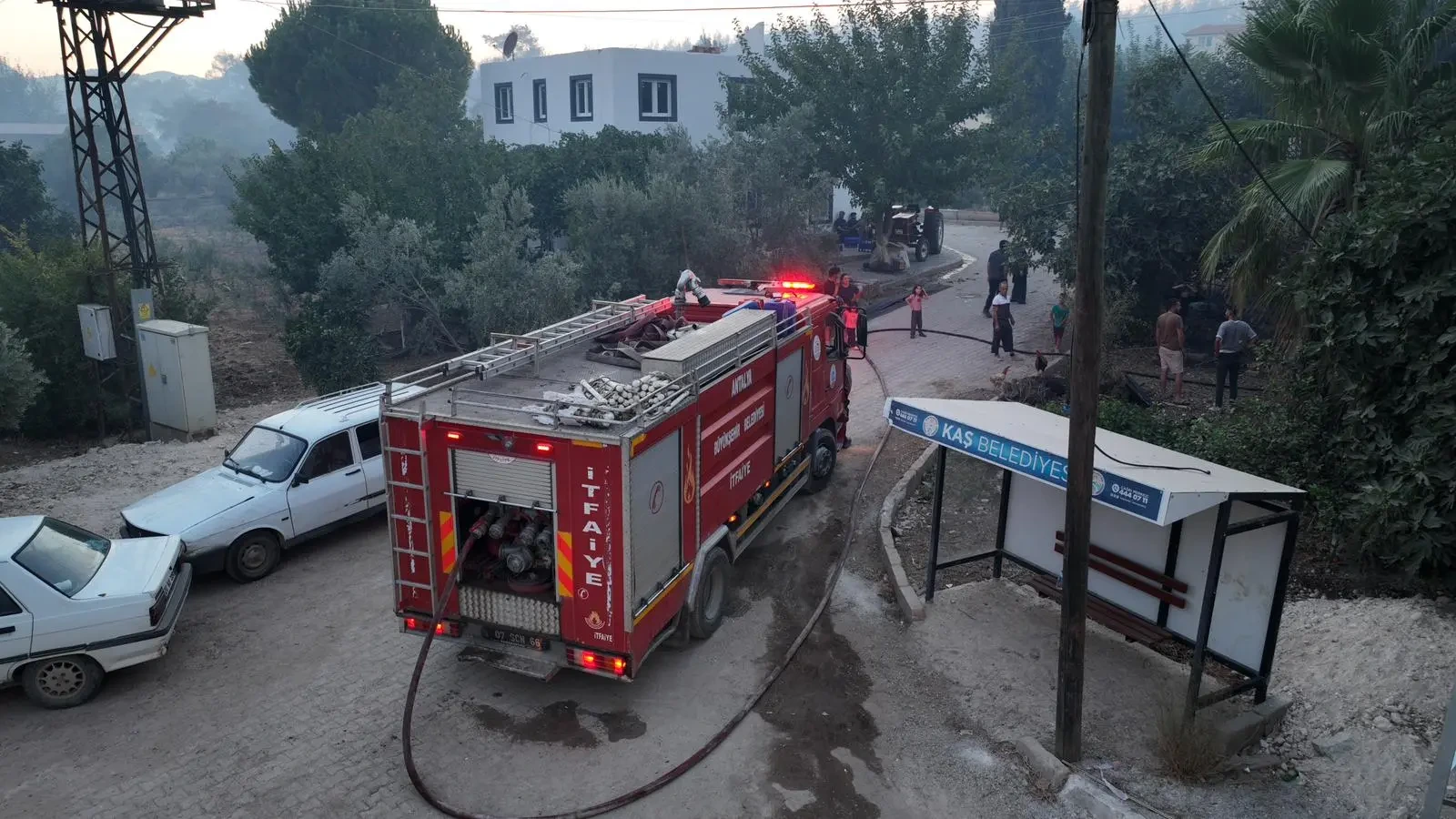 Kaş’taki Orman Yangınına Antalya Büyükşehir Ekiplerinden Müdahale - Antalya Haber