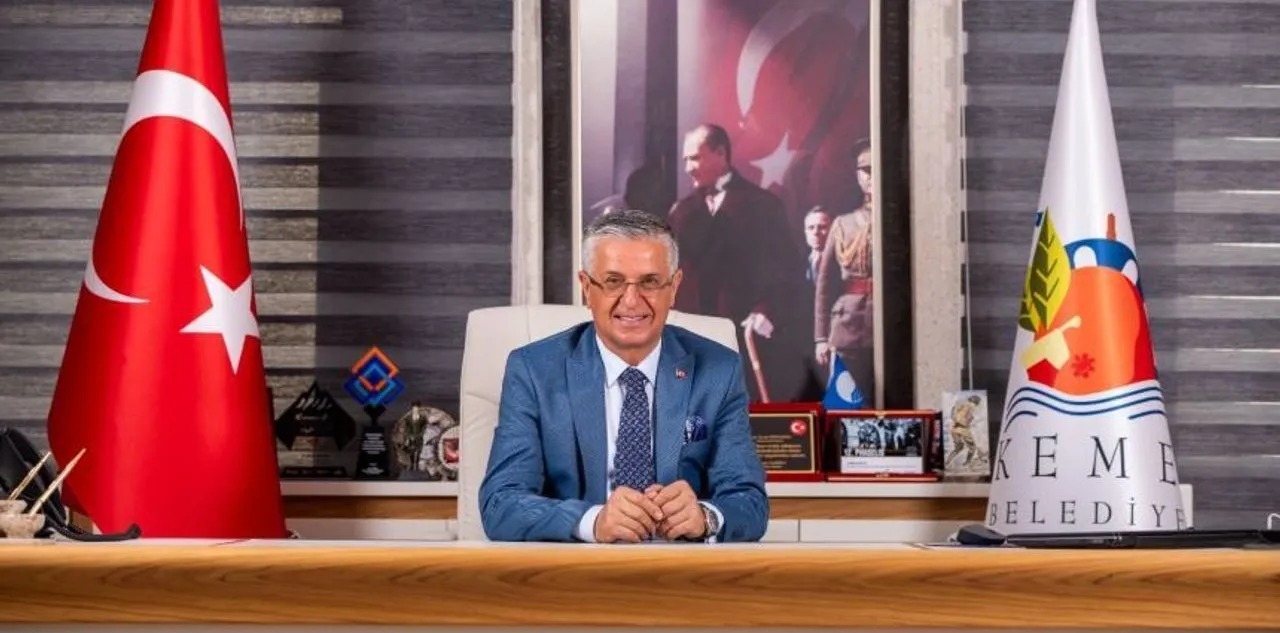 Kemer'de Pazar Yeri Tartışması: Hava Parası İddiasına Yanıt
