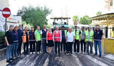 Kepez'in Kültür Mahallesi'ne Sıcak Asfalt