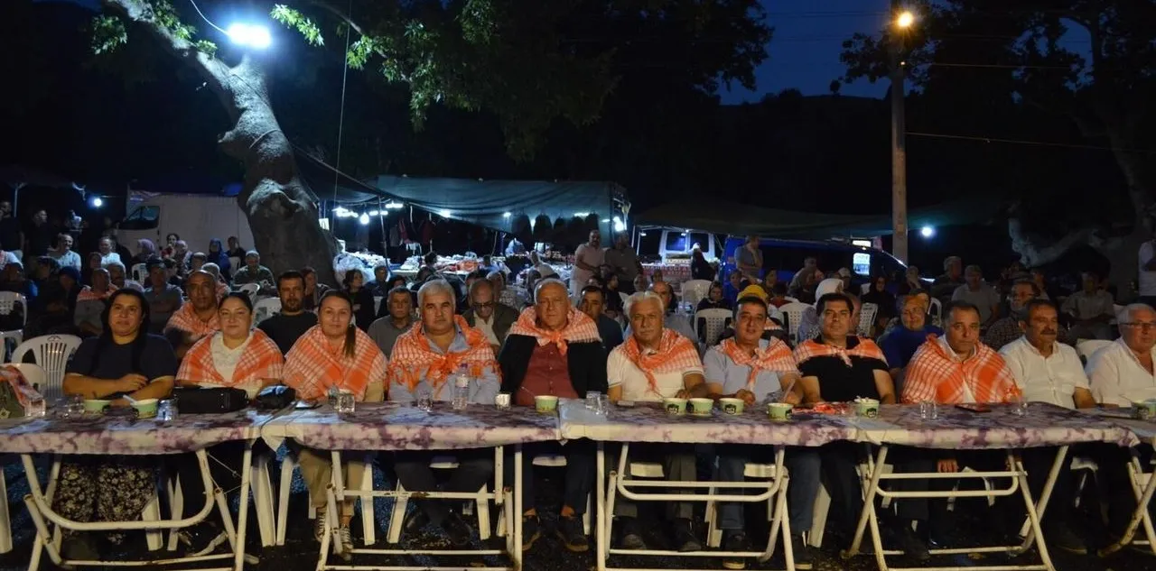 Konyaaltı'ndaki Üçoluk Yayla Şenliği Yoğun İlgi Gördü