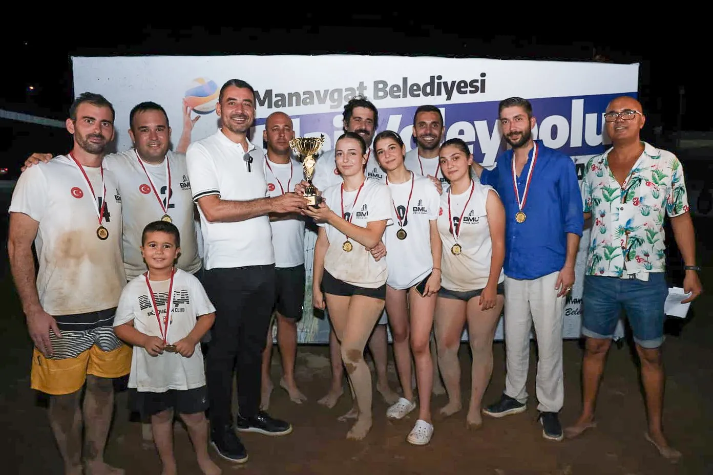 Manavgat Belediyesi Plaj Voleybolu Halk Turnuvası Sona Erdi