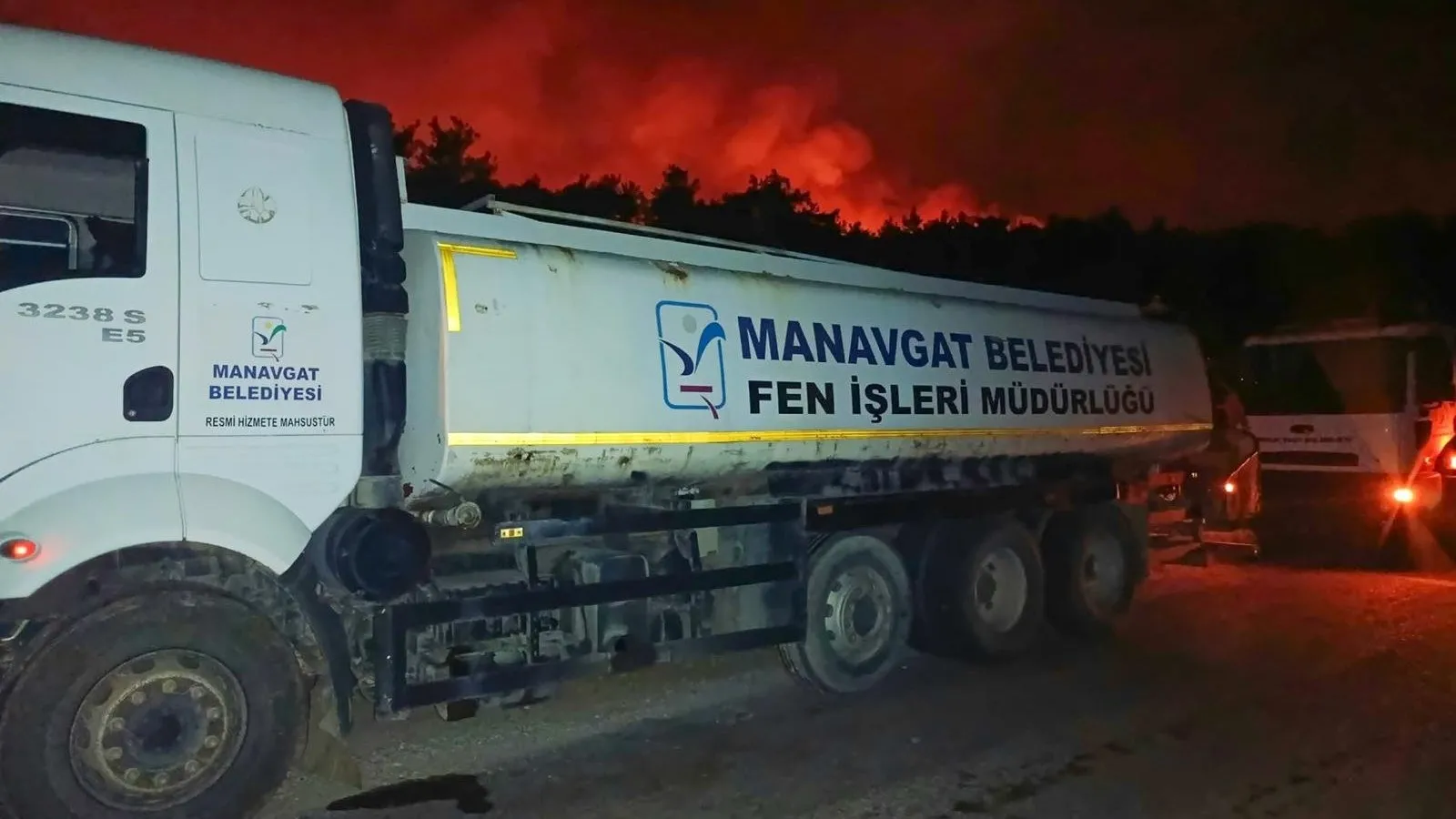 Manavgat Belediyesi'nden Yangın Bölgelerine Destek - Antalya Haber