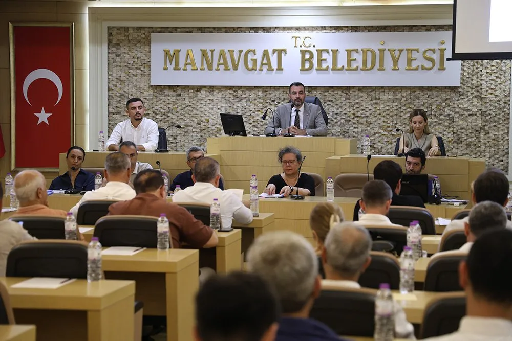 Manavgat'ın Hizmet Gücünü Artıracak Maddeye Ak Parti Meclis Üyelerinden Ret