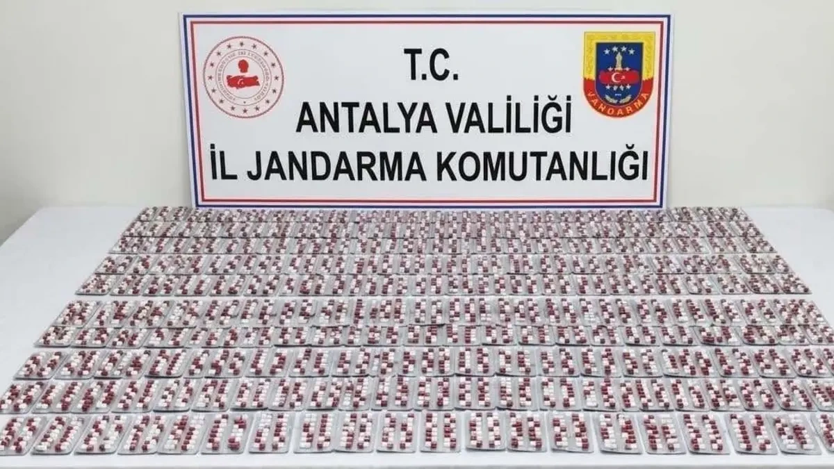 Manavgat'ta 3 Bin Sentetik Hap Ele Geçirildi - Antalya Haber
