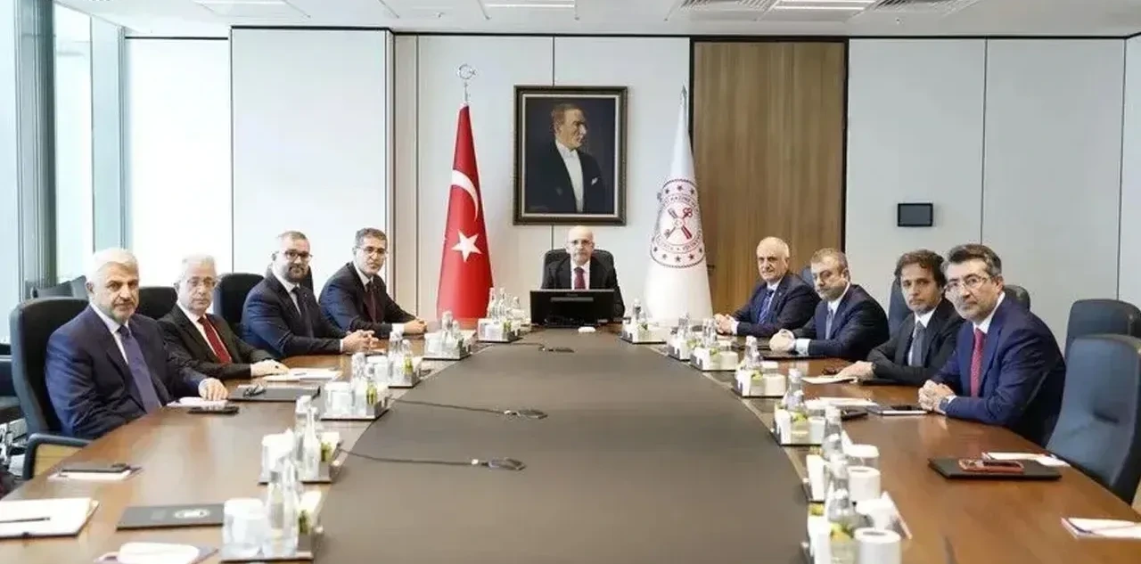 Son Dakika! Finansal İstikrar Komitesi Toplandı: Gözler Toplantıda