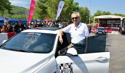 Türkiye Otodrag Şampiyonası Kepez'de Nefes Kesti