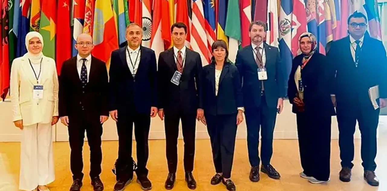 Unesco Dijital Öğrenme Haftası Bakanlar Oturumu Paris'te Yapıldı
