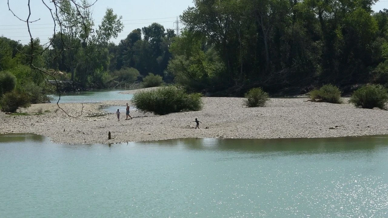 Uyarılara Rağmen Gidiyorlar - Antalya Haber