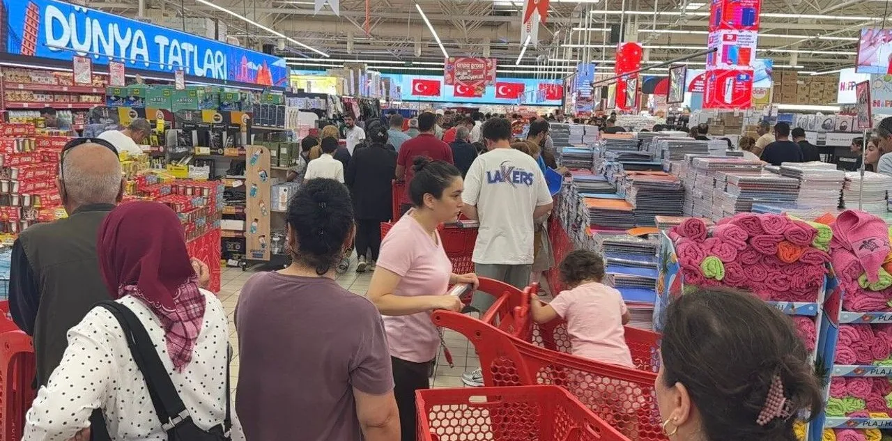 Velilerin Kırtasiye Telaşı Başladı