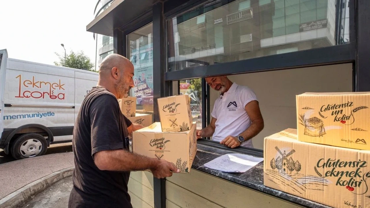 Mersin Büyükşehir Belediyesi Ücretsiz Ürünleri Evlere Ulaştırdı - Antalya Haber